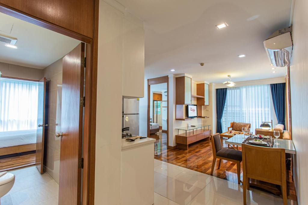 D Varee Montara Thonglor 25 - Resim 10