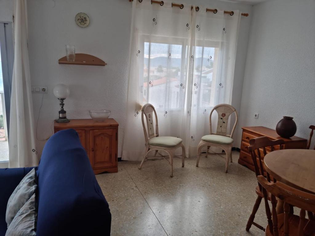 Posedenie v ubytovaní APARTAMENTO LEO
