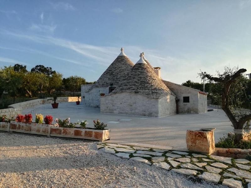 I Trulli del Vagabondo - Complex of Trulli with Private Pool