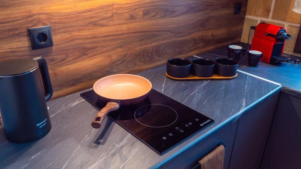 Utopia Luxury Suites - Old Town - 5