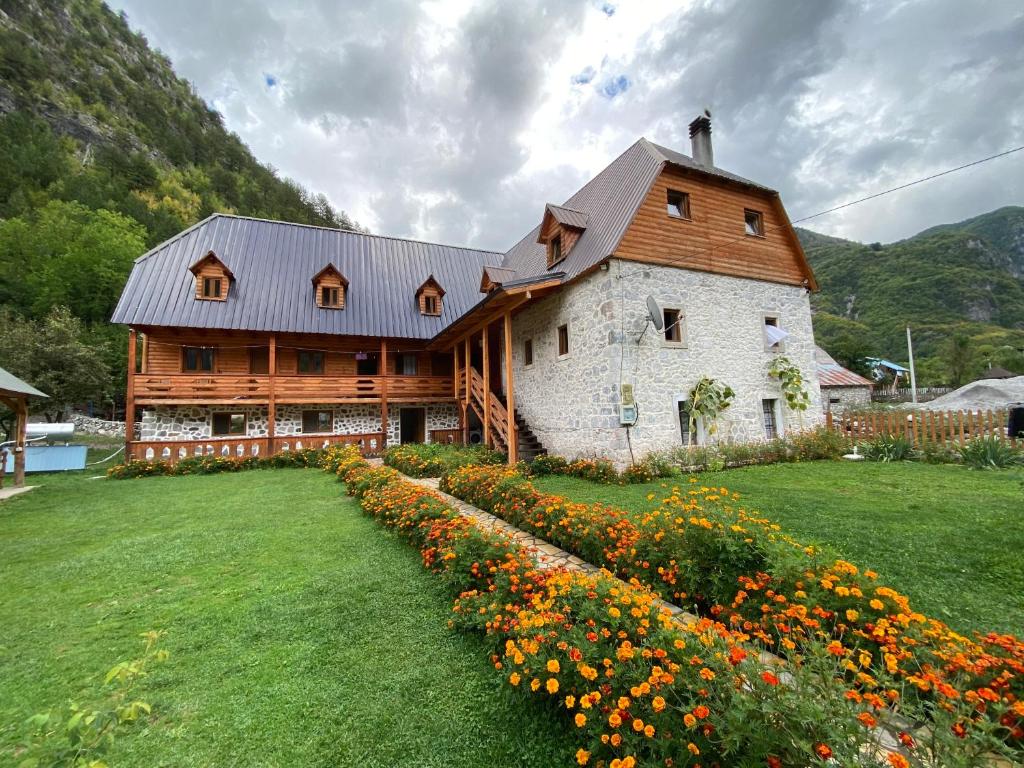 Guesthouse Prrockaj Theth - Imazhi 12