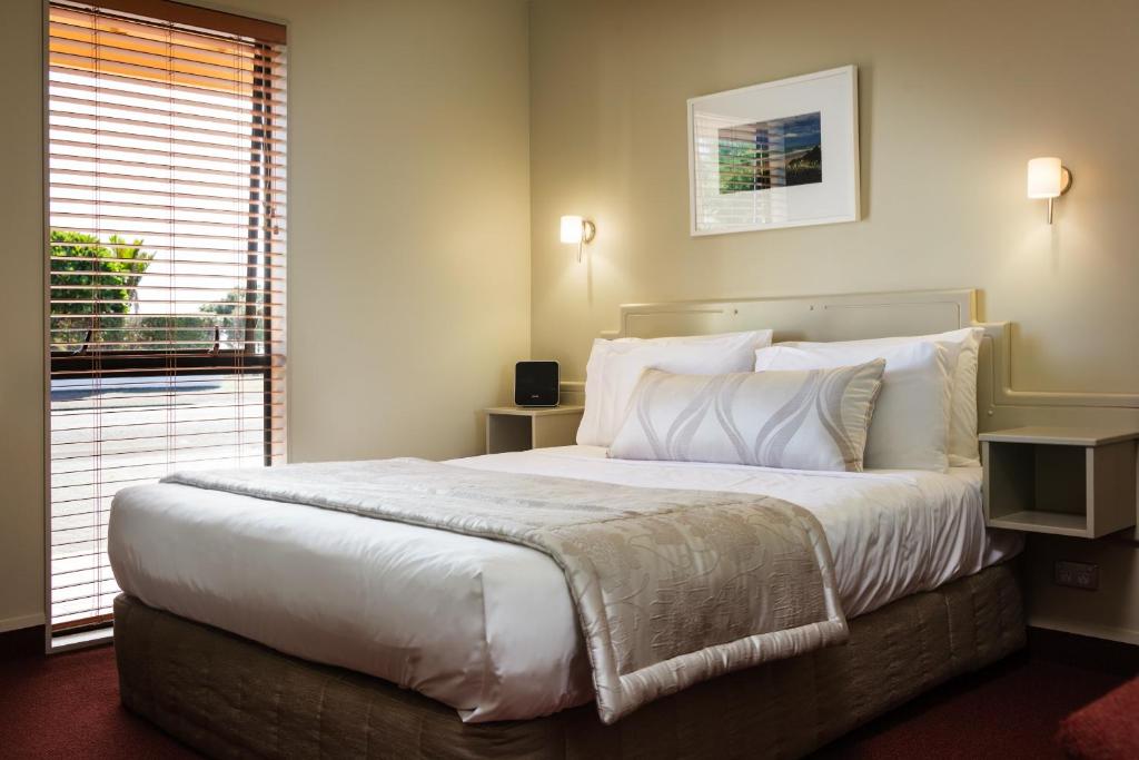 
Premier One-Bedroom Apartment
