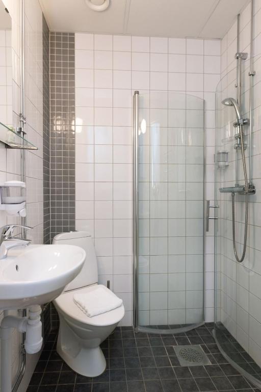 Koupelna v ubytování Hotel Söder