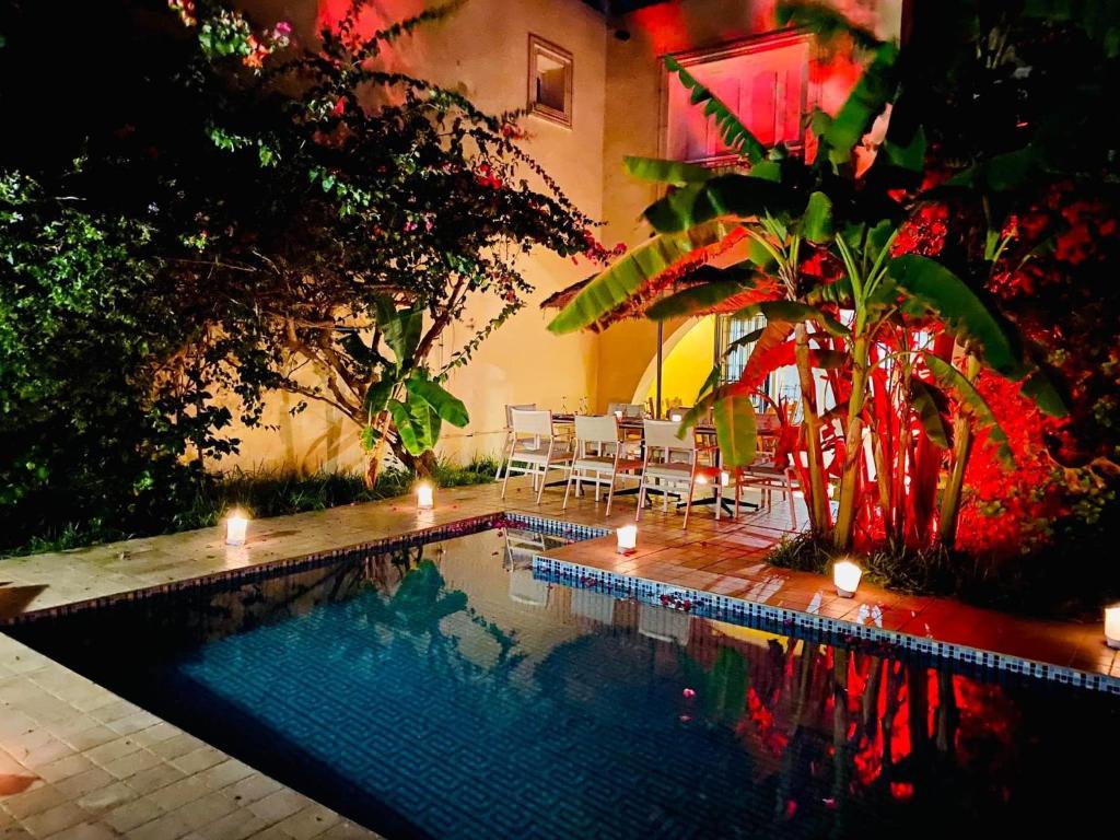 Bazén v ubytování Appart Hotel Villamar nebo v jeho okolí