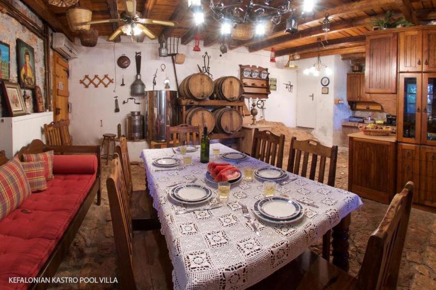 Fotografie z fotogalerie ubytování Kefalonian Luxury Villas v destinaci Kástron