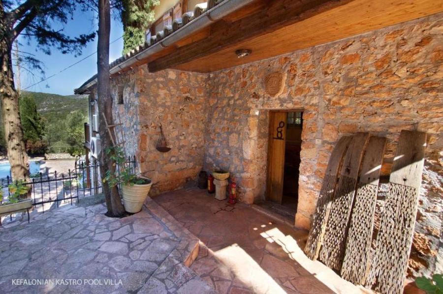 Balkón nebo terasa v ubytování Kefalonian Luxury Villas
