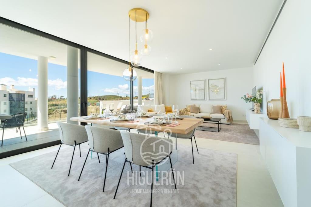 Elegant and Luxury Apartment.Big terrace.Beach, Málaga – Precios  actualizados 2023