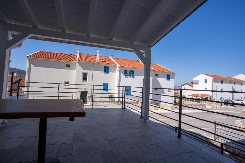 Balkón nebo terasa v ubytování Island Paradise