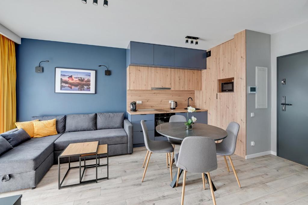 Blue Mandarin - Chlebova Apartments - One-Bedroom Apartment