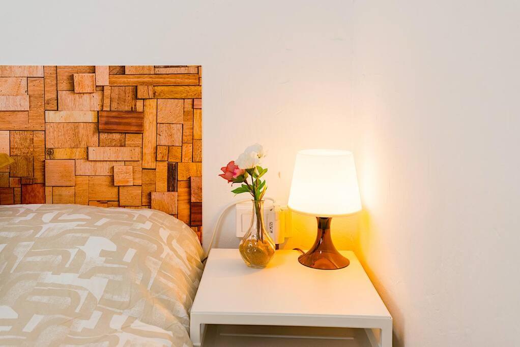 Posteľ alebo postele v izbe v ubytovaní SohoCenter Apartment 2 Rooms Young People Only