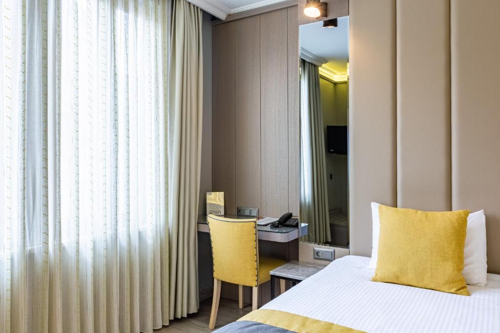 Seraglio Hotel & Suites - 3