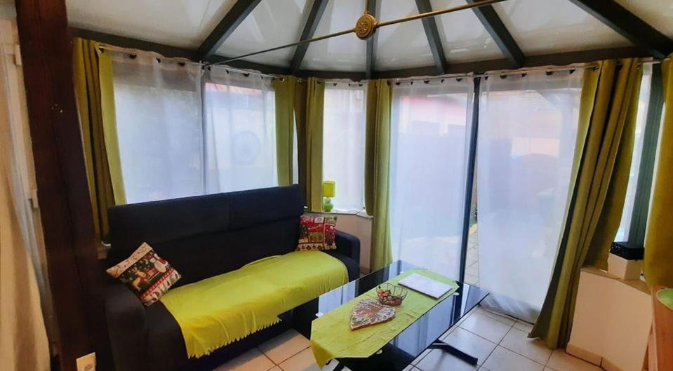 Posezení v ubytování Oasis d'Alsace
