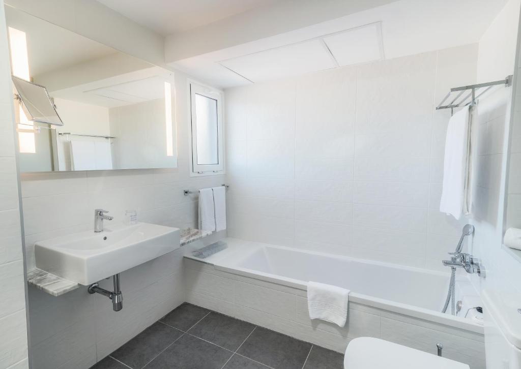 Koupelna v ubytování Apartamentos LIVVO Koala Garden