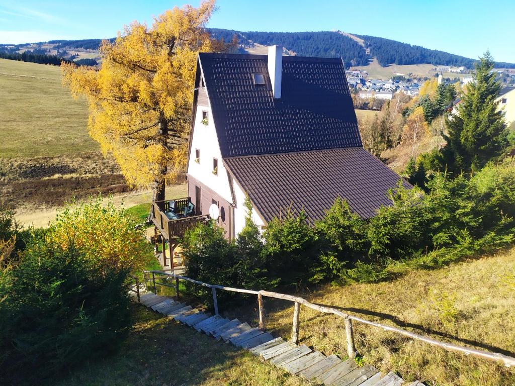 Príroda v okolí horskej chaty