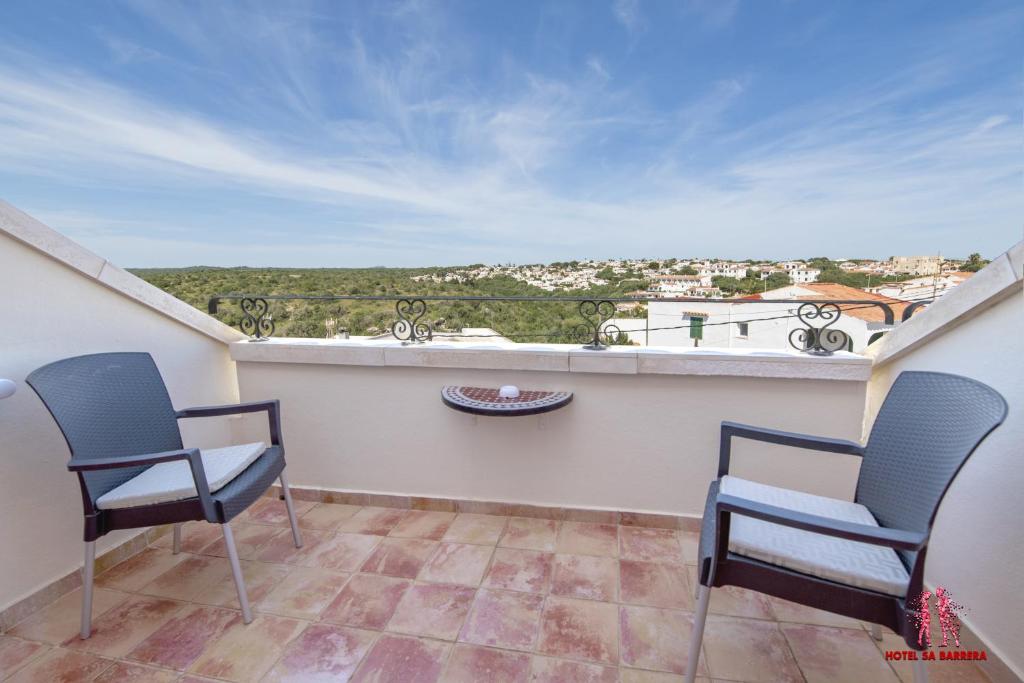 Uma varanda ou terraço em Hotel Sa Barrera - Adults Only