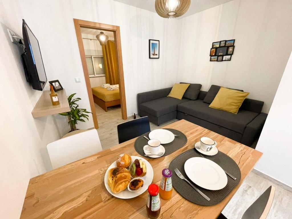 Φαγητό σε αυτή η παραθεριστική κατοικία ή κάπου εκεί κοντά