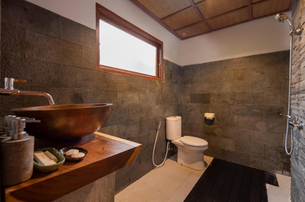 Koupelna v ubytování Tattva Ubud Retreat & Wellness
