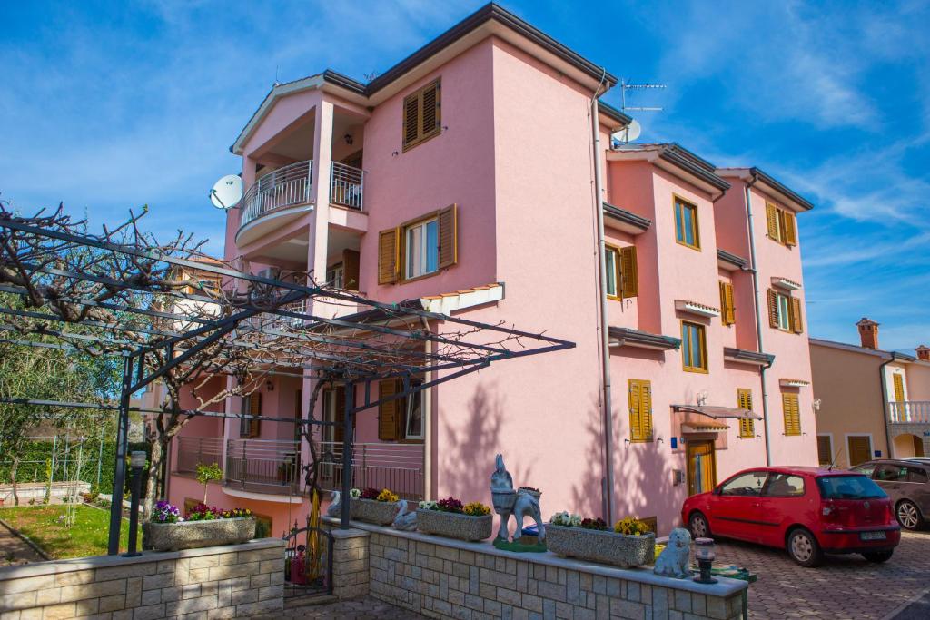Budova, kde se apartmán nachází