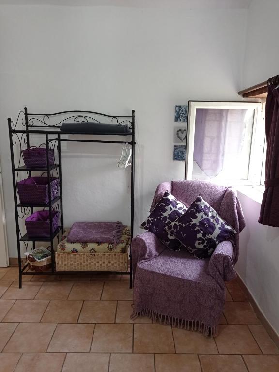 Le Petit Moulin Tournesol BnB - Tweepersoonskamer Met Uitzicht Op Het Zwembad