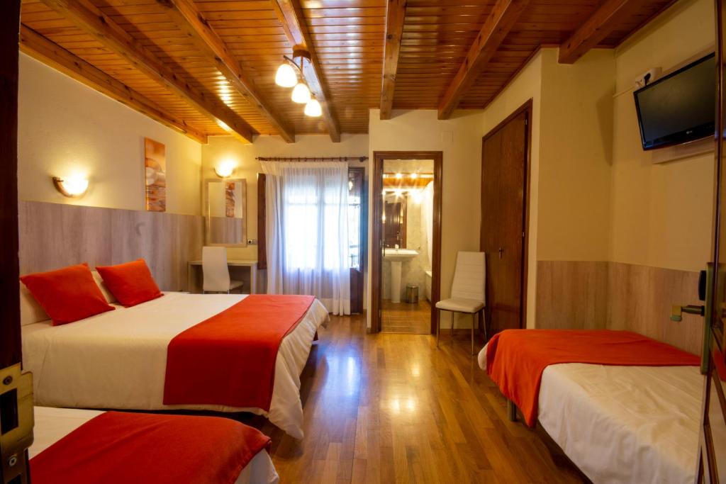 Hostal Noguera, Llavorsí – Precios actualizados 2022