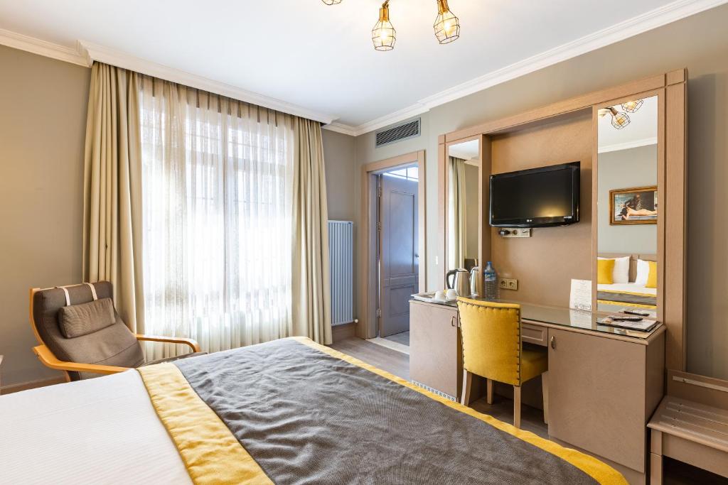Seraglio Hotel & Suites - 17