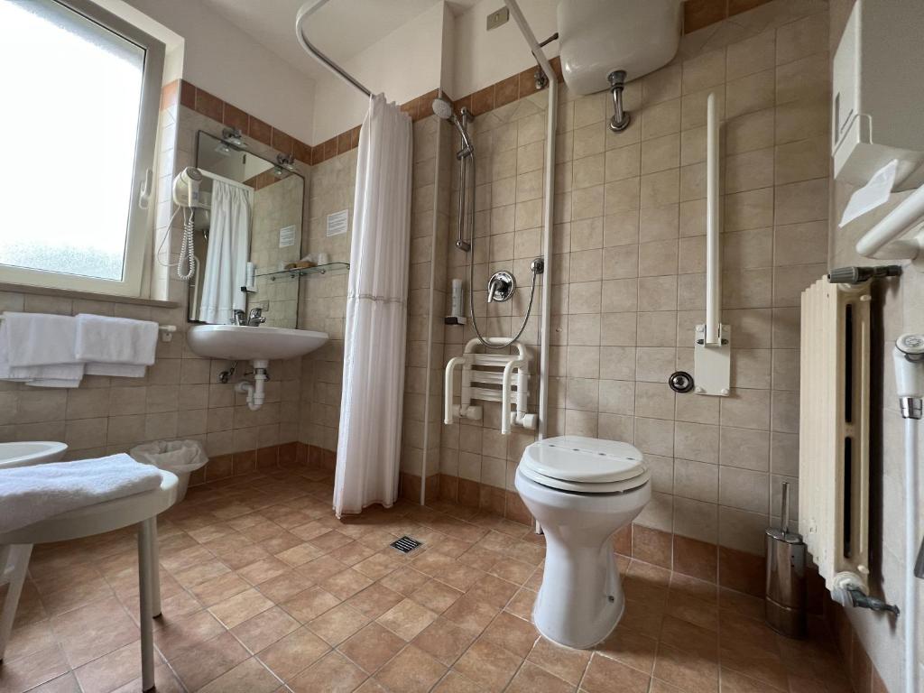 Koupelna v ubytování Viole Country Hotel