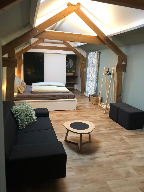 TV a/nebo společenská místnost v ubytování B&B Emma