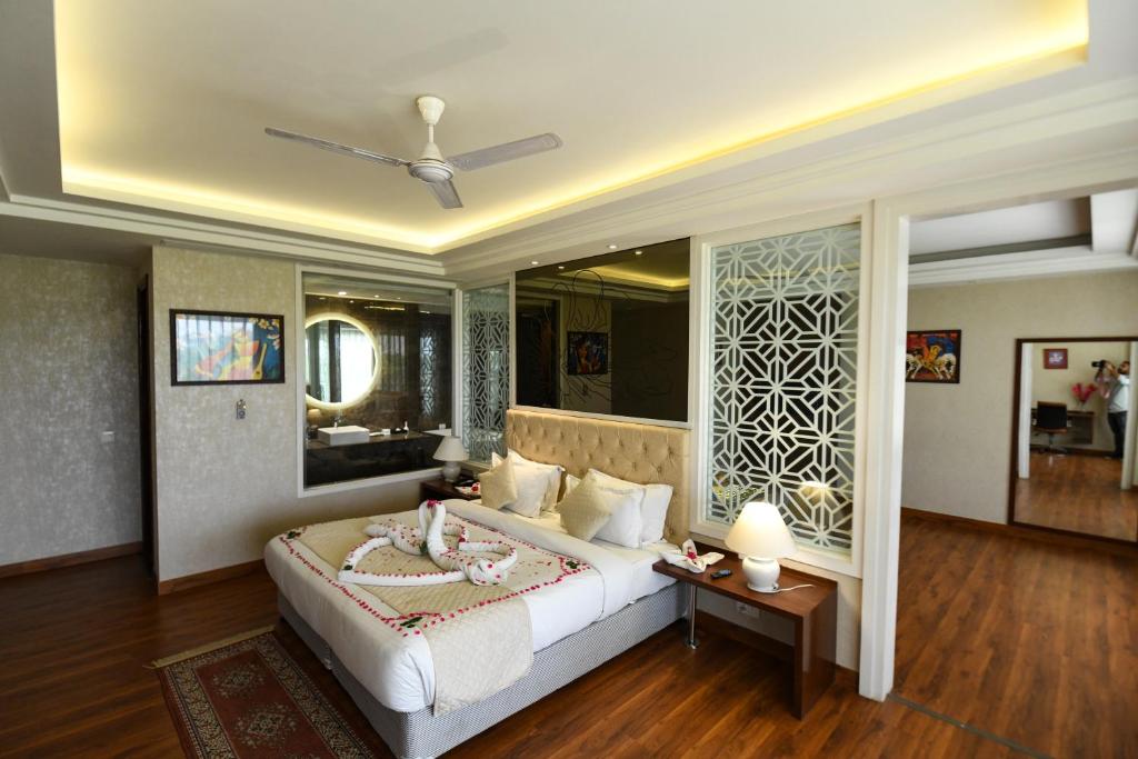 Posezení v ubytování Stardom Resort Jaipur