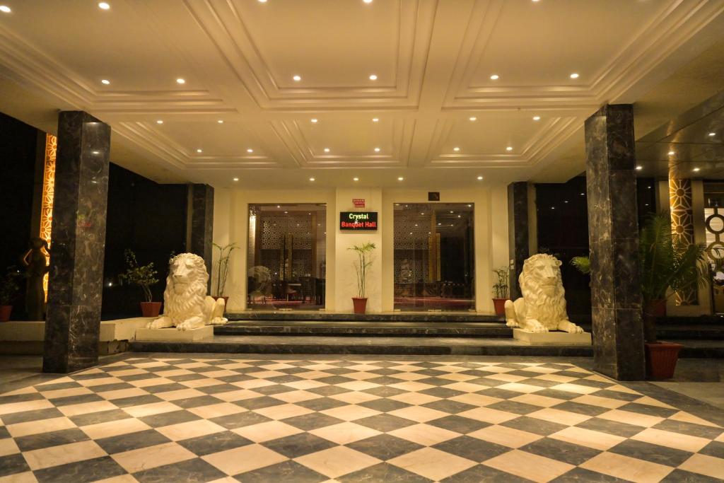 Vstupní hala nebo recepce v ubytování Stardom Resort Jaipur