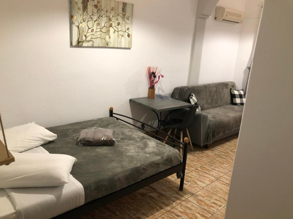 Lefteris Traditional Rooms - 12