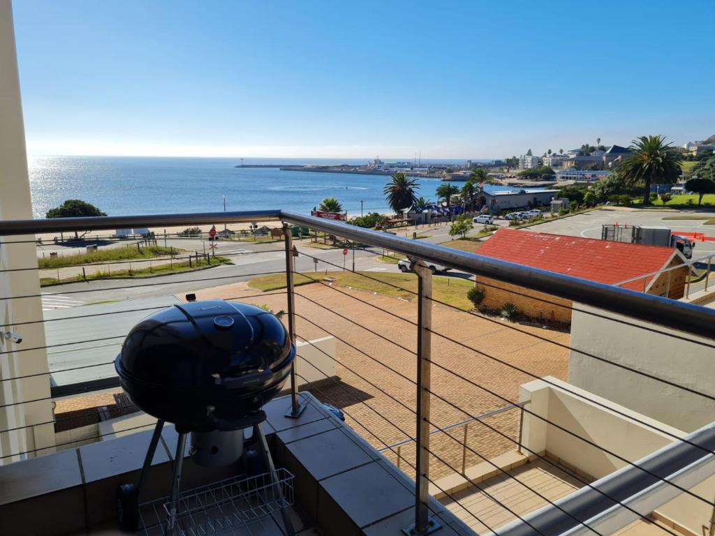 Santos 37, Mossel Bay (updated prices 2024)