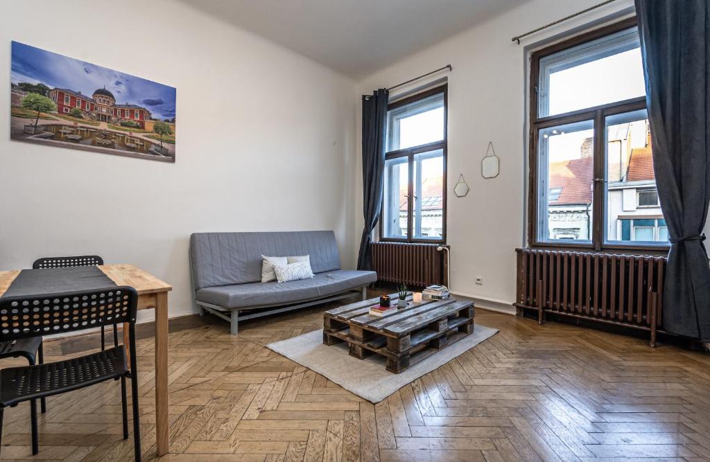 Część wypoczynkowa w obiekcie Legerova Apartments