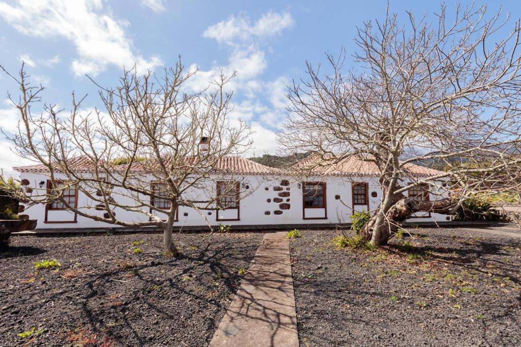 The building in which the holiday home is located