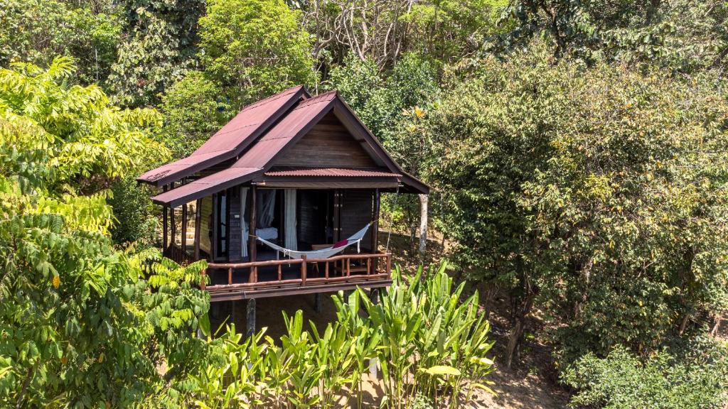 Zahrada ubytování Hillhouse - Koh Yao Noi