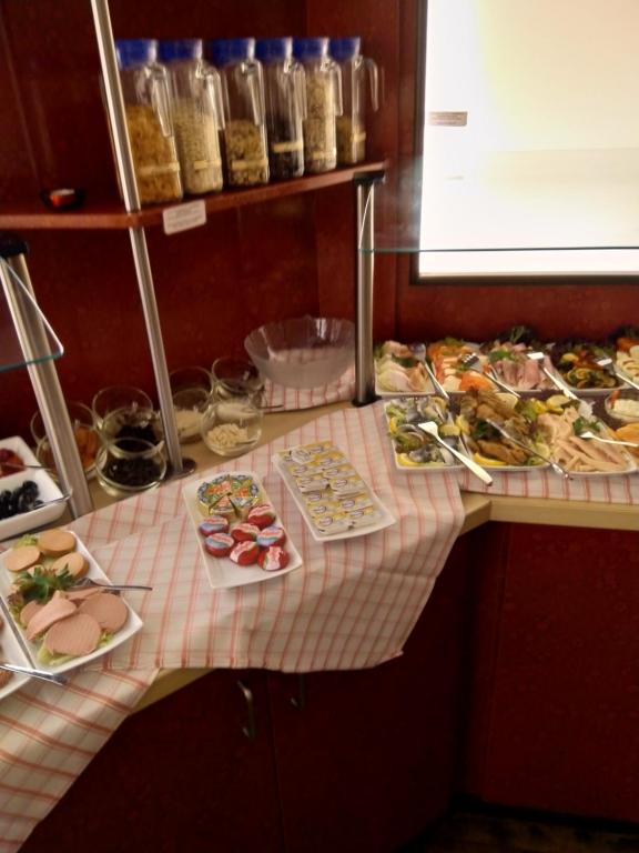 Stadt-gut-Hotel Rheinischer Hof - Resim 24