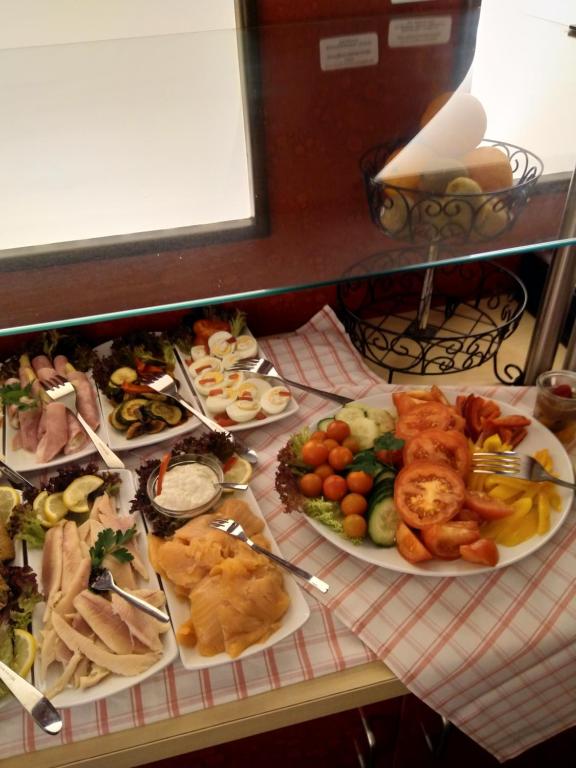 Stadt-gut-Hotel Rheinischer Hof - Resim 27