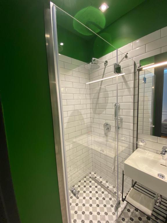 Koupelna v ubytování Molokan Inn Hotel
