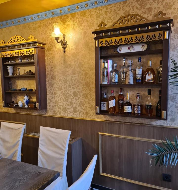 Lounge nebo bar v ubytování Garni Hotel & Spa Nicolo