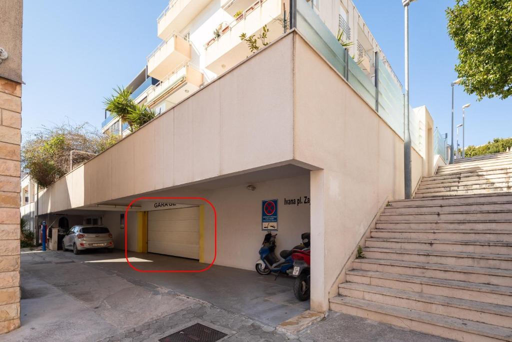 Fotografia z galérie ubytovania Modern apt with terrace 4 min walk to the beach v Splite