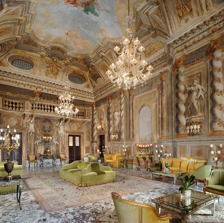 Istumisnurk majutusasutuses Grand Hotel Continental Siena - Starhotels Collezione