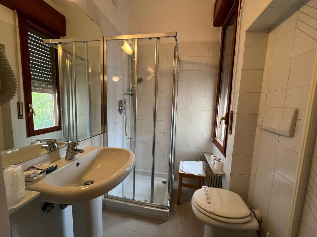 Koupelna v ubytování Hotel Adriatico