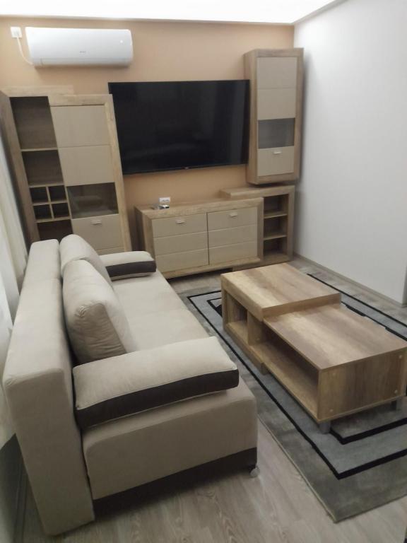 TV a/nebo společenská místnost v ubytování Aurora
