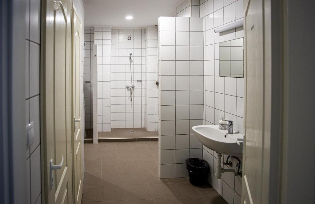 Koupelna v ubytování Kisgáti Vendégház