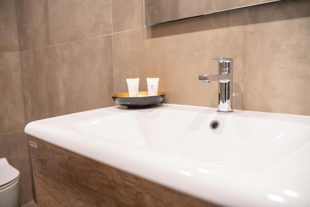 Łazienka w obiekcie Fourooms - Bari Sparano