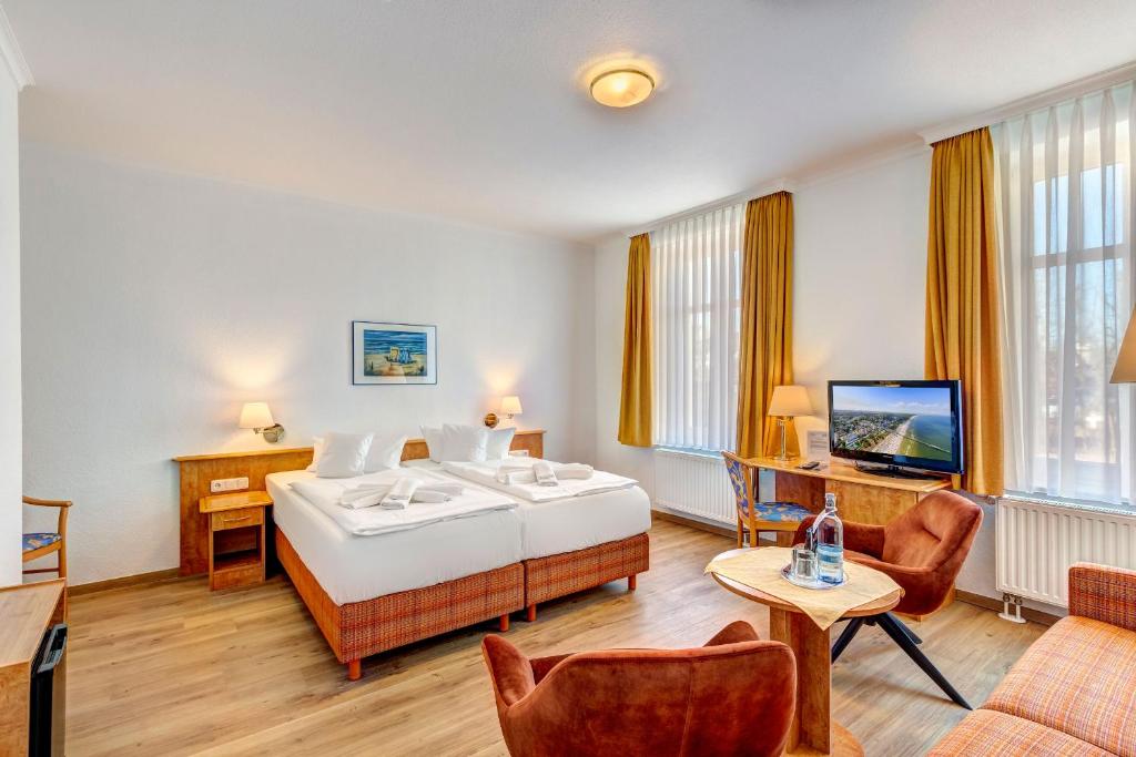 Haus Seeblick Hotel Garni & Ferienwohnungen - Comfort Tweepersoonskamer - Landzijde