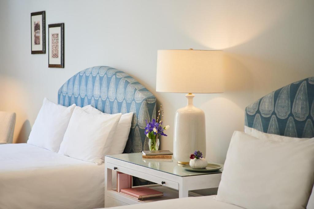 Harbourview Inn - 