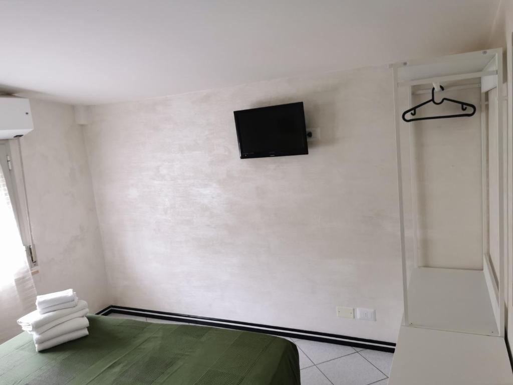 TV a/nebo společenská místnost v ubytování Hotel La Nidiola