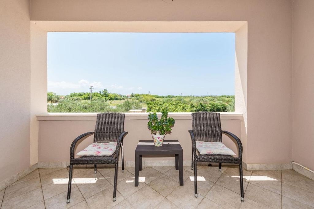 Balkón alebo terasa v ubytovaní Family friendly apartments Kim - by TA Leut Agency