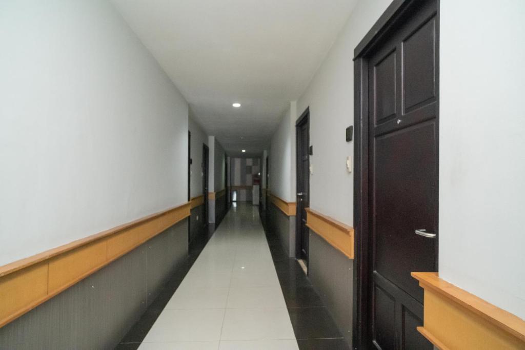 Fotografie z fotogalerie ubytování RedDoorz Plus near UIN Banjarmasin v destinaci Sungai Lutus