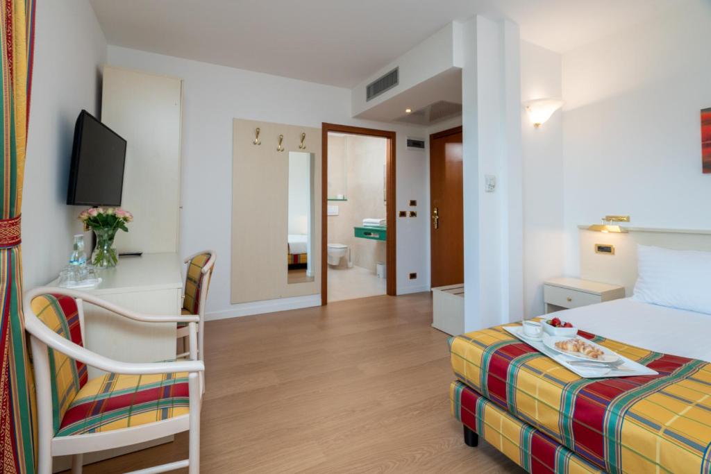 Villa Królewiec - 1,5km od Energylandii - Habitación Doble Con Baño Privado